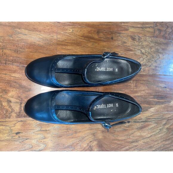 HOT TOPIC T-Strap Mary Janes - Picture 3 of 7